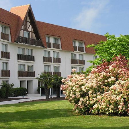 Amiraute Hotel Golf Deauville Touques Eksteriør billede