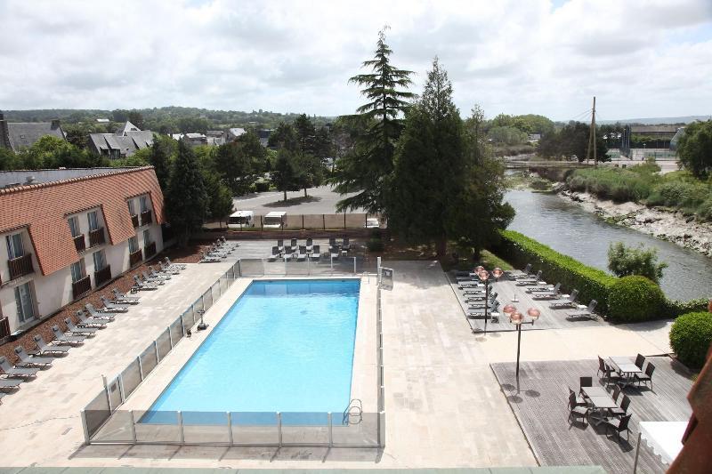 Amiraute Hotel Golf Deauville Touques Eksteriør billede
