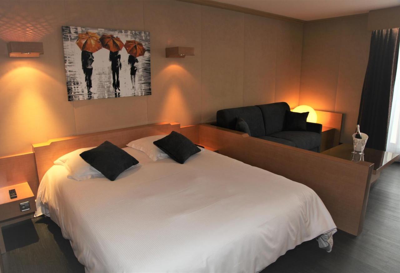 Amiraute Hotel Golf Deauville Touques Eksteriør billede